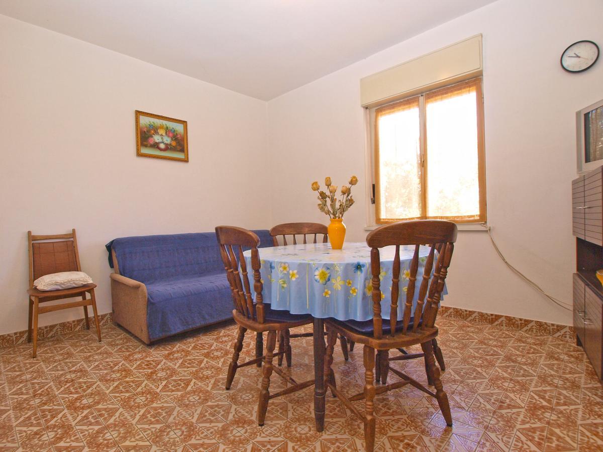 Apartments Mirela 1554 Pula Exterior photo
